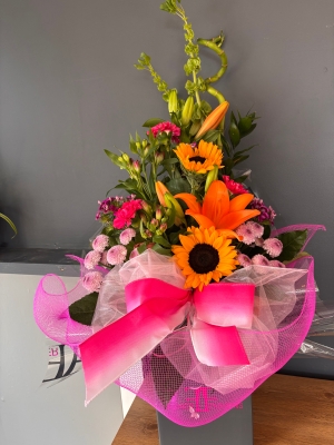 Vibrant Sunflower Bouquet